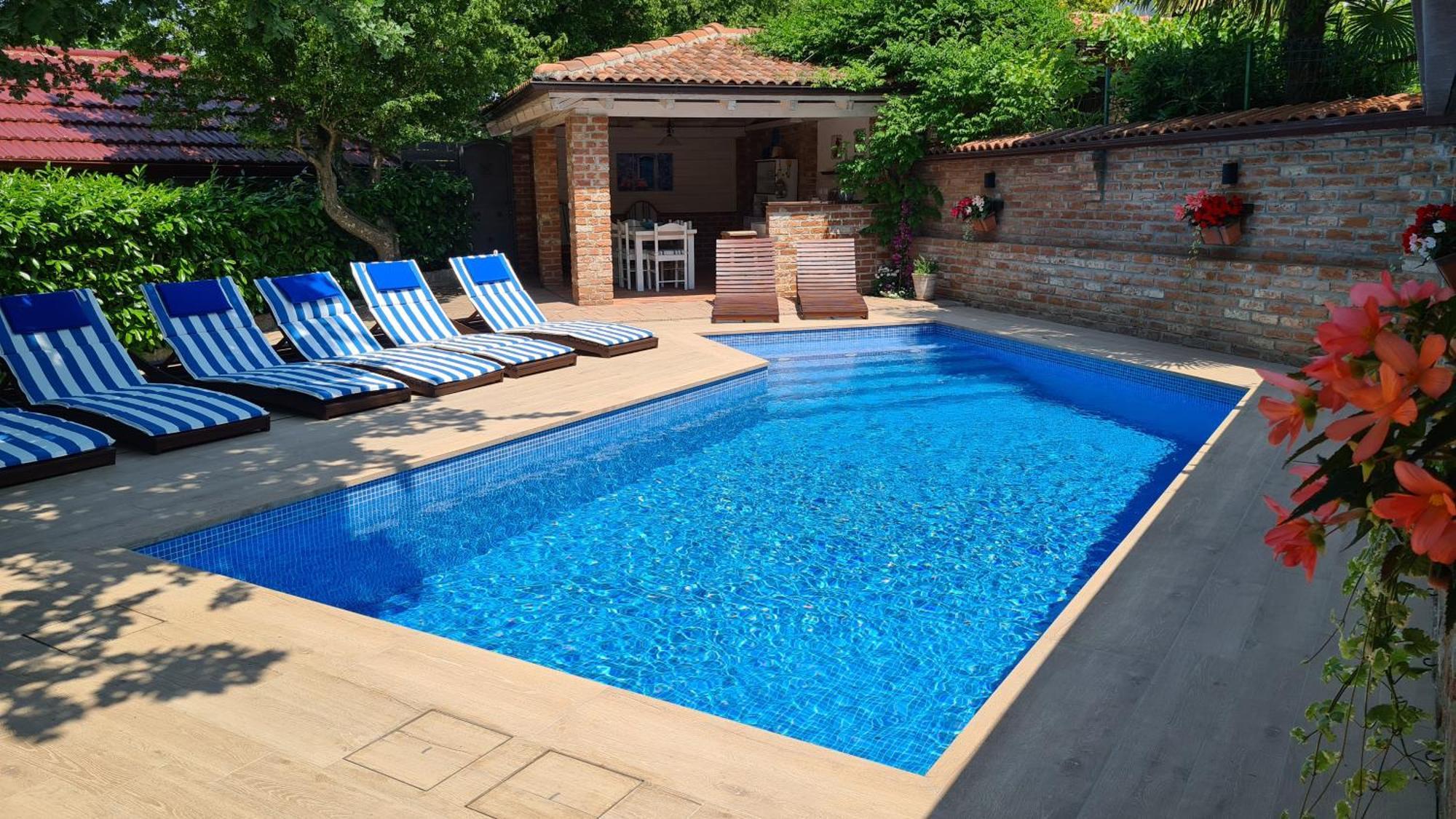 Villa Amalia Apartments Malinska Esterno foto